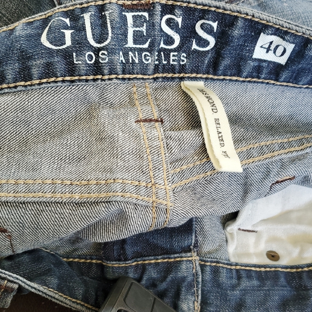 GUESS Men's Relaxed Fit Denim Jeans